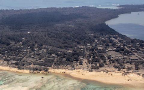 汤加火山喷发后首批航拍照片曝光 具体是什么画面？详情曝光