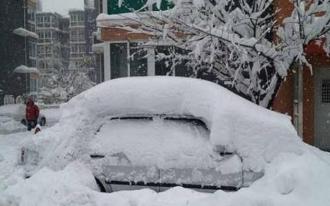 湖南历史上最大雪是哪一年(湖南多地下雪)