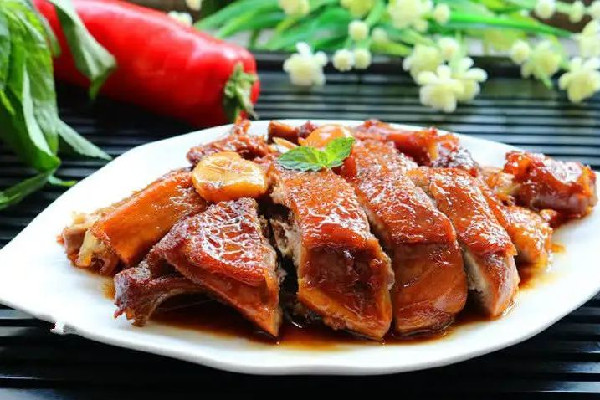 鸭肉是优质蛋白吗 鸭肉属于白肉还是红肉