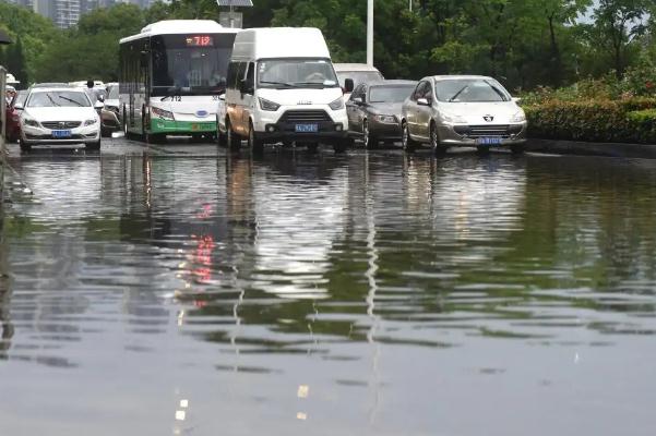 武汉暴雨 暴雨是指24小时雨量为多少毫米