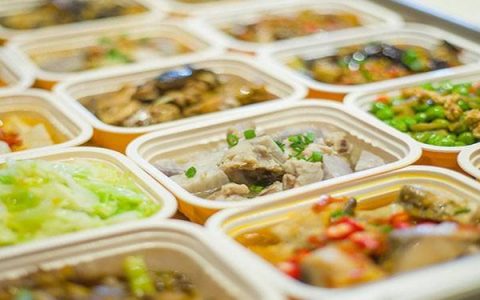 上海一中餐厅被指人均两千吃不饱 餐厅的人均消费怎么算(上海人均5000的餐厅)