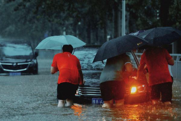 河南4月起遇暴雨红色预警要全面停课 暴雨红色预警意味着什么