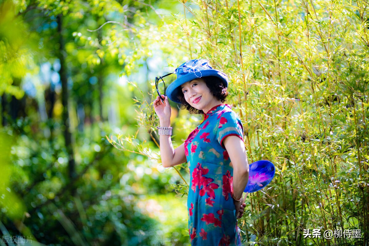 赞美老年女性的美照图片