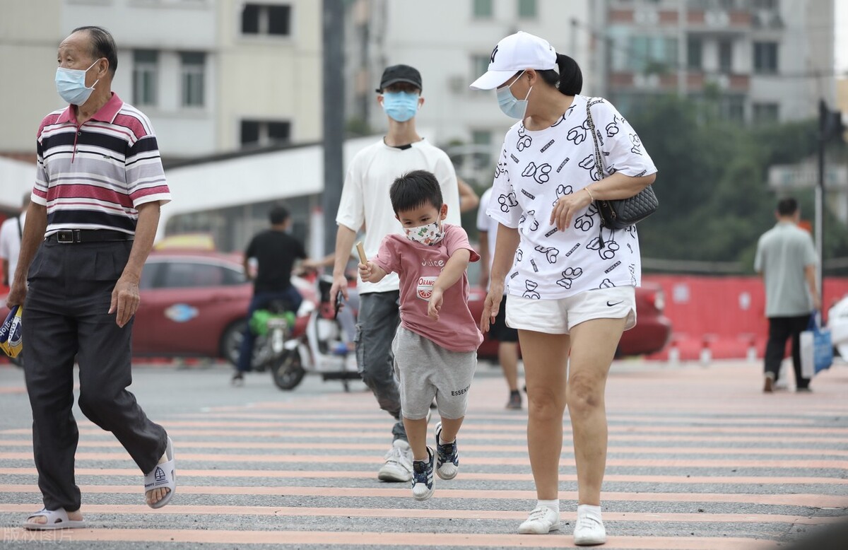 疫情被封在家里，心情抑郁应该如何排解？