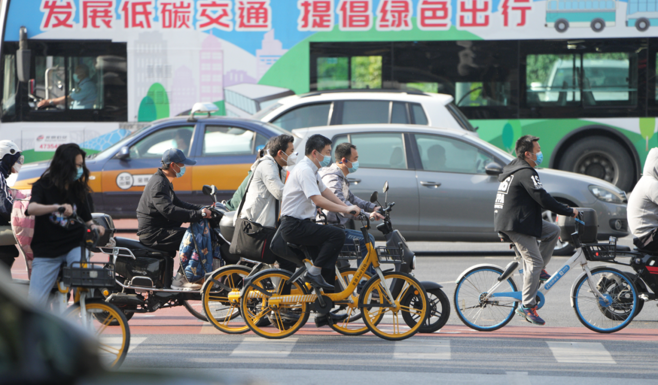 大量北京市民今早骑行上班，具体是什么情况？