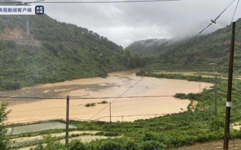 云南丘北县突发暴雨灾害，已造成5人死亡3人失联