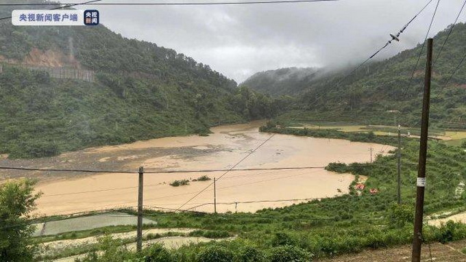 云南丘北县突发暴雨灾害，已造成5人死亡3人失联