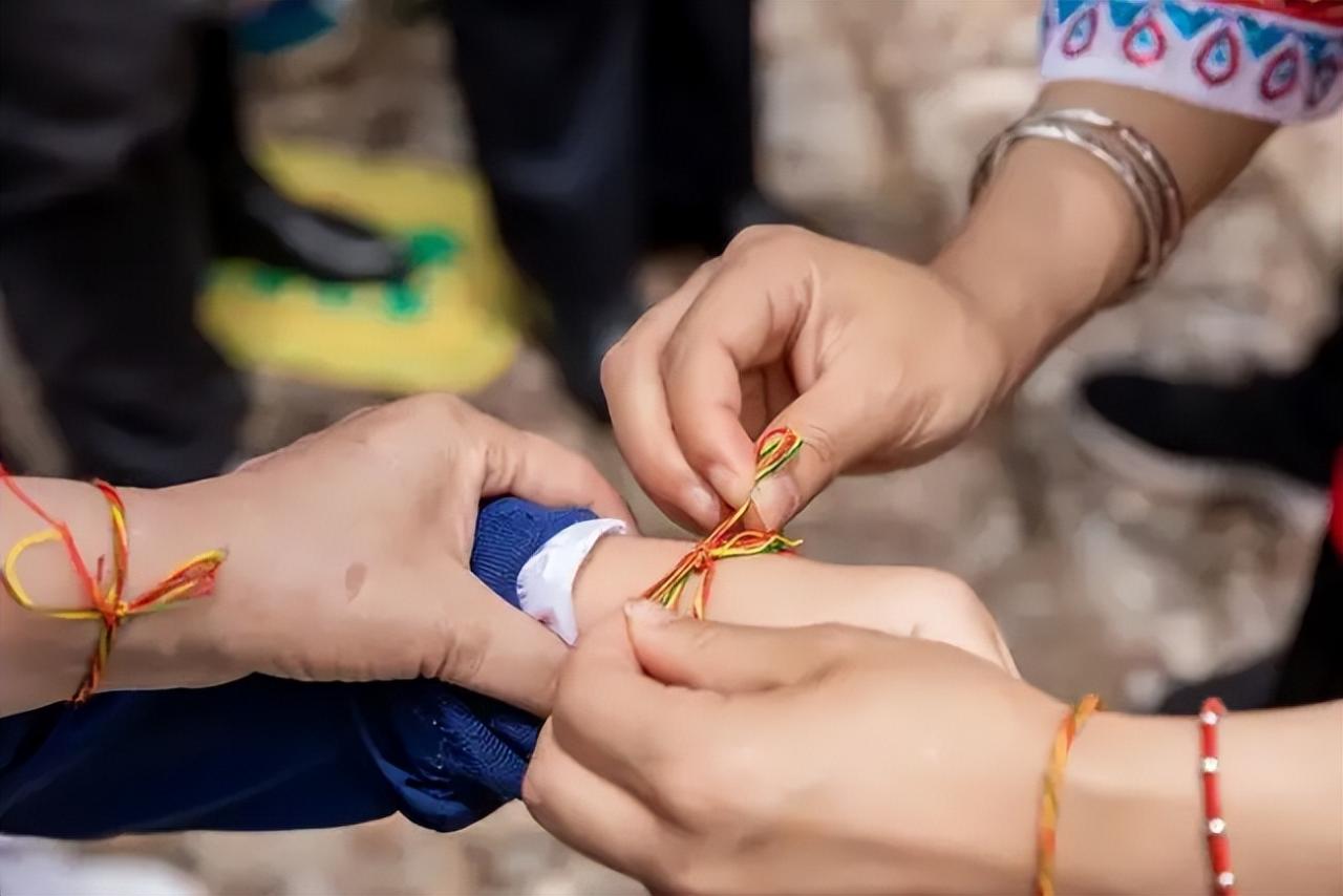 端午节又叫小儿节，这几项传统习俗寓意好，带着孩子玩起来